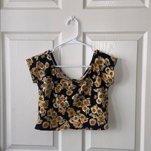 Forever 21 cropped Shirt